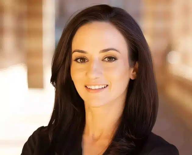 Dr. Nalbandian, general dentist in Burbank, specializing